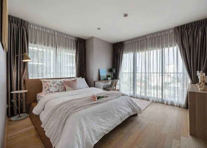 Bts Thong Lor 1 Bedroom Sofa Bed 60Sqm Max4Person