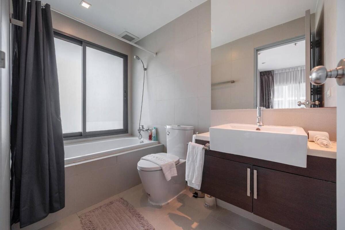 Bts Thong Lor 1 Bedroom Sofa Bed 60sqm Max4person Apartment *
